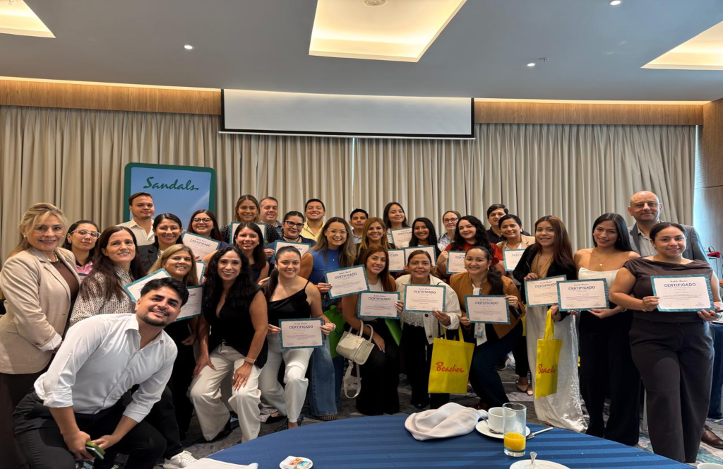 Sandals certifica agentes de viajes en Guayaquil